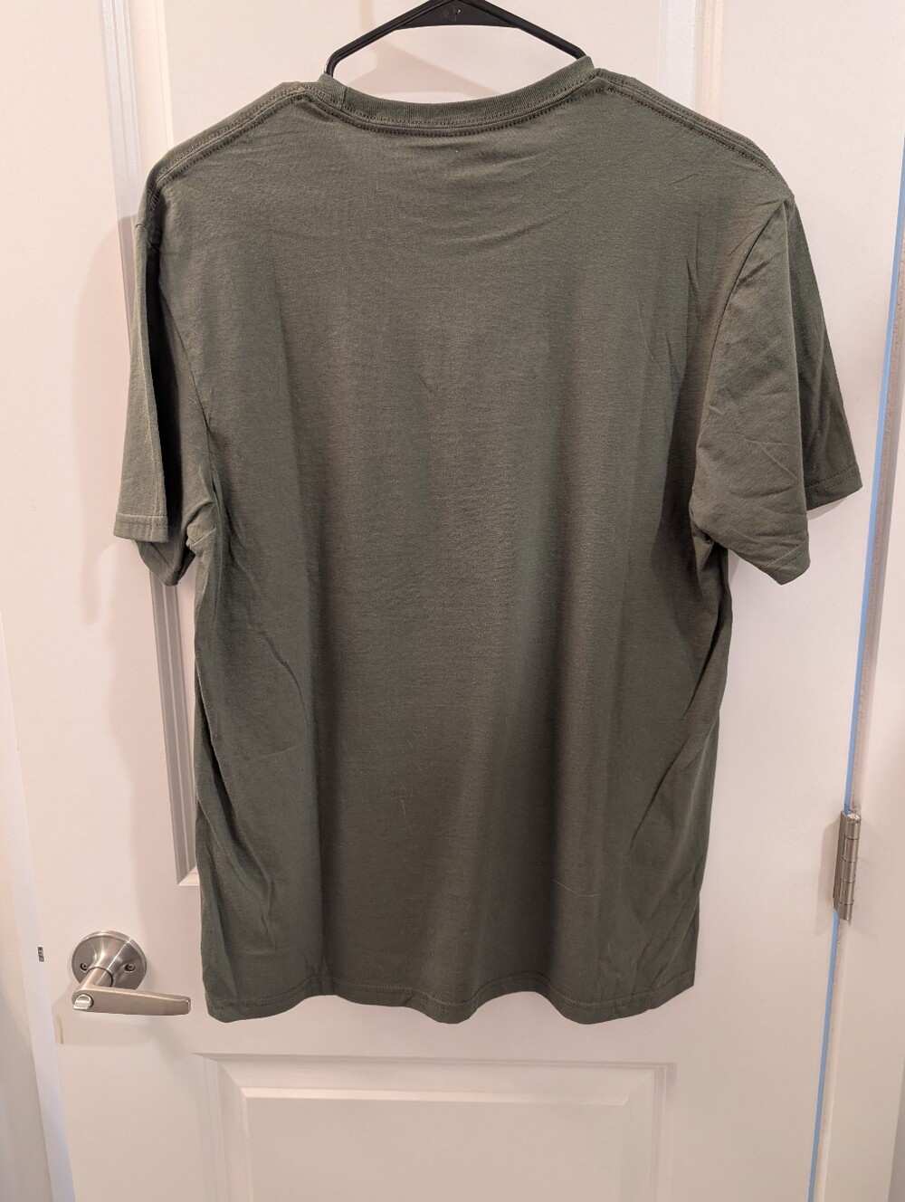 Men's Tee with BearlWoods Logo NWT - Picture 2 of 3